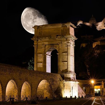 Hotel Della Vittoria Анкона Экстерьер фото