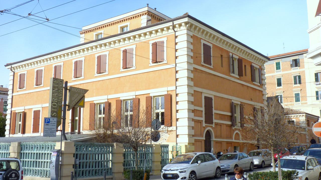Hotel Della Vittoria Анкона Экстерьер фото